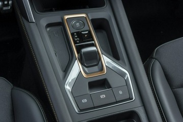 Cupra Formentor Crossover 1.5 TSI 150KM 2025 Cupra Formentor 1.5 e-TSI 150 KM DSG - Dostępny, zdjęcie 17