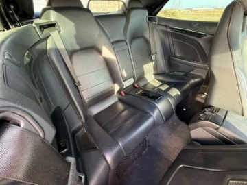 Mercedes Klasa E W212 2014 Mercedes-Benz Klasa E E550 2014 4.7 Benzyna 402KM, zdjęcie 8