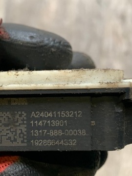 M20 RENAULT KADJAR MOTOREK ŽALUZIE A24041153212