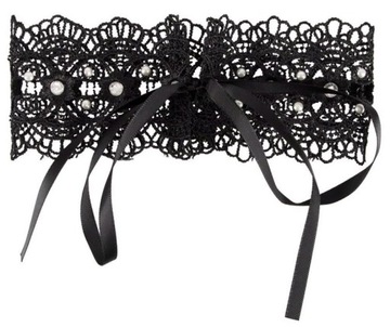 Вышитое колье+стразы