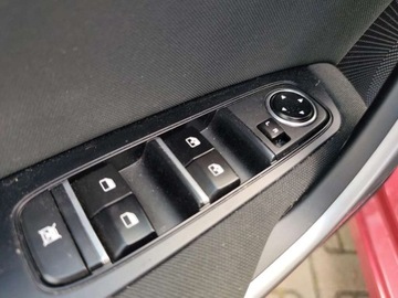 Kia Ceed III Kombi Facelifting 1.5 T-GDI 160KM 2022 Kia Ceed 1,5 T moc 160KM Salon PL 1.5 Benzyna 160KM, zdjęcie 18