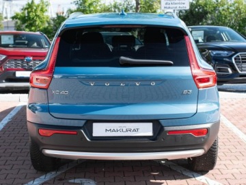 Volvo XC40 Crossover Facelifting 2.0 B3 163KM 2023 Volvo XC 40 DW4VX21#B3 Core LED K.cof Cz.park, zdjęcie 7