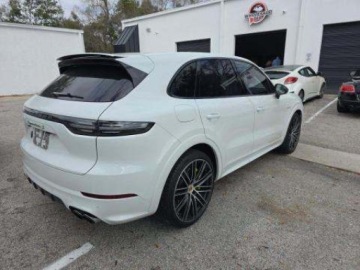 Porsche Cayenne III 2020 Porsche Cayenne Turbo S E-Hybrid 2020 4.0 Hybryda 670KM, zdjęcie 4