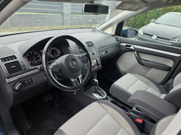 Volkswagen Touran II 2.0 TDI 140KM 2014 Volkswagen Touran CROSS 2.0TDI DSG niski przebieg, zdjęcie 28