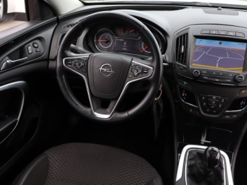 Opel Insignia I Sports Tourer Facelifting 2.0 CDTI ECOFLEX 120KM 2015 Opel Insignia 2.0 CDTI, Skóra, Klima, Klimatronic, zdjęcie 6