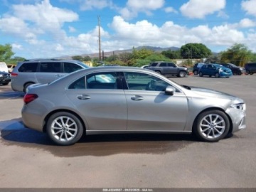 Mercedes Klasa A W177/V177 2020 Mercedes-Benz Klasa A 2020r., 2.0L 2.0 Benzyna 188KM, zdjęcie 4