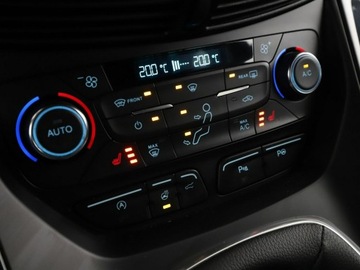 Ford Kuga II SUV Facelifting 1.5 EcoBoost 150KM 2018 Ford Kuga ST-Line Navi Kamera cofania Klimatyzacja, zdjęcie 25