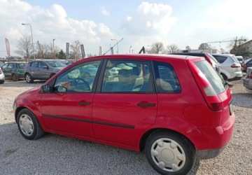 Ford Fiesta V 1.3 i 60KM 2003 Ford Fiesta Ford Fiesta 1.3 Benzyna 60KM, zdjęcie 2
