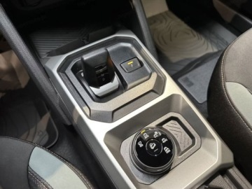 Dacia Duster III 2026 Od ręki - Extreme 1.2 TCe Hybrid-G LPG 4x4 150KM / Pakiet Parking, zdjęcie 9
