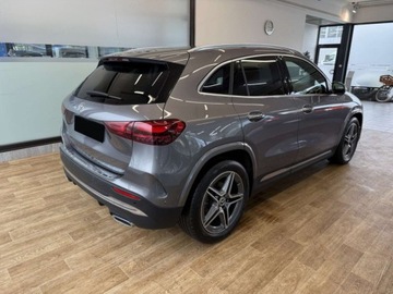 Mercedes GLA II Off-roader Facelifting 2.0 220 190KM 2025 MERCEDES-BENZ GLA 220 4-Matic AMG Line 2.0 (190KM) 2025, zdjęcie 2