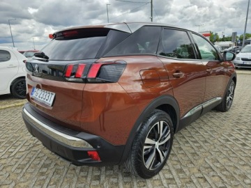 Peugeot 3008 II Crossover 1.2 PureTech 130KM 2018 Peugeot 3008 1,2 benzyna 130KM nawigacja Allure, zdjęcie 3