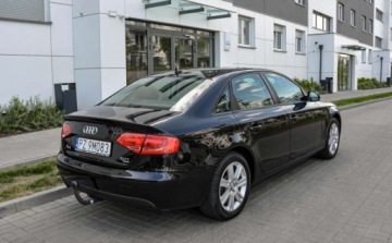 Audi A4 B8 Limousine 2.0 TFSi 211KM 2011 Audi A4 Limousine 2,0TFSI (211KM) Automat Quattro Skory 108 tys. km 2.0, zdjęcie 3