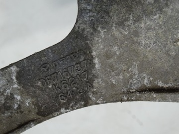 Механизм стеклоочистителя фронта Mazda 2 de df716737x 2011