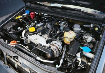 Suzuki Jimny III Standard 1.5 TD 86KM 2006 Suzuki Jimny Suzuki Jimny 1.5 JLX Comfort diesel 1.5 Diesel 86KM, zdjęcie 17