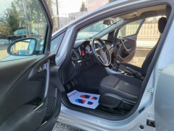 Opel Astra J Sports Tourer Facelifting 1.4 Turbo ECOTEC 140KM 2015 Opel Astra 1.4 Turbo Opłaty Zapraszamy !!!, zdjęcie 13