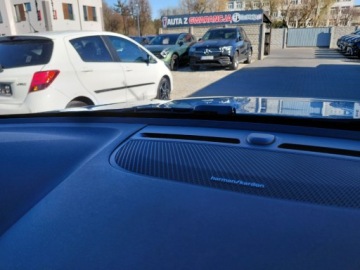 Volvo XC40 Crossover 2.0 T5 247KM 2019 Volvo XC 40 Full Opcja Kamera 360 4x4 Full LED Harman Kardon 2.0 Benzyna, zdjęcie 16