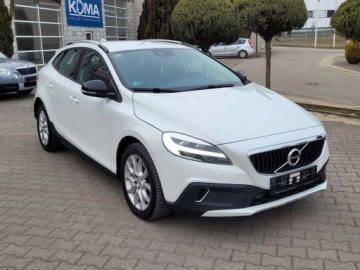 Volvo 2016 Volvo V40 Cross Country V40 Crosss country 2.0 Diesel 120KM, zdjęcie 3