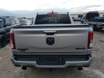  RAM 1500 2021, 5.7L, 4x4, BIG HORN, od ubezpieczalni 5.7 Benzyna 395KM, zdjęcie 4