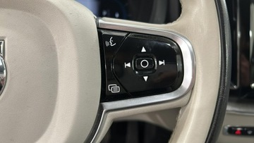 Volvo XC60 II 2022 Volvo XC 60 B5 AWD diesel Plus Dark, zdjęcie 21