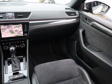 Skoda Superb III Liftback Facelifting 2.0 TSI 272KM 2019 Skoda Superb 2.0 TSI, Salon Polska, Serwis ASO, zdjęcie 7