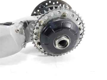 РЫЧАГ УПРАВЛЕНИЯ ЗАДНЕЙ ПОДВЕСКИ TRIUMPH SPRINT 955I ST 98-04 T2055212