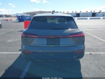 Audi Q8 2024 Audi Q8 e-tron Premium Plus Quattro 2024 Elektryczny 402KM, zdjęcie 4