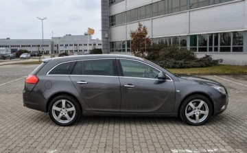 Opel Insignia I Sports Tourer 2.0 Turbo ECOTEC 250KM 2012 Opel Insignia 2,0T (250KM) 4x4 Salon PL Skory Bezwypadkowy 2.0 Benzyna, zdjęcie 4
