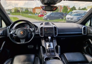 Porsche Cayenne II SUV 4.2 V8 382KM 2014 Porsche Cayenne S 4.2 Pneumatyka BOSE Panorama Kamera 4.1 Diesel 382KM, zdjęcie 8