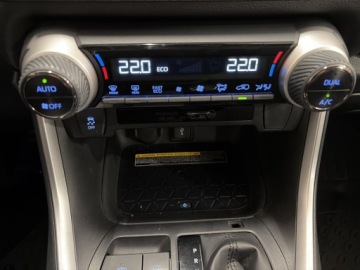 Toyota RAV4 V SUV 2.5 Hybrid Dynamic Force 222KM 2020 Toyota RAV4 2.5 Hybrid Comfort 4x4 V (2018-) Toyot, zdjęcie 17