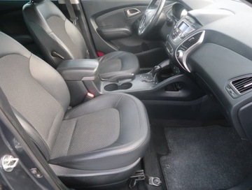 Hyundai ix35 SUV R 2.0 CRDi 184KM 2010 Hyundai ix35 2.0 CRDi, 181 KM, 4X4, Automat, zdjęcie 8
