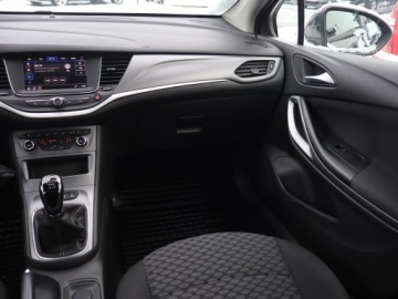 Opel Astra K Sportstourer Facelifting 1.2 Turbo 145KM 2020 Opel Astra 1.2 Turbo, Salon Polska, Serwis ASO, zdjęcie 7