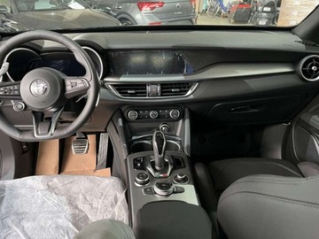 Alfa Romeo Stelvio SUV Facelifting 2023 2.0 GME Turbo 280KM 2025 ALFA ROMEO Stelvio Turbo Veloce Q4 Suv 2.0 (280KM) 2025, zdjęcie 8