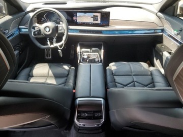 BMW Seria 7 G70 2023 BMW Seria 7 740i 2023 3.0l 3.0 Benzyna 375KM, zdjęcie 8