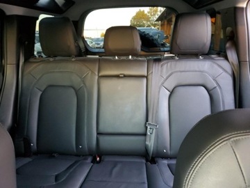 Land Rover Defender IV (L663) 2023 Land Rover Defender 110 SE 2023 3.0l 3.0 Benzyna 395KM, zdjęcie 10