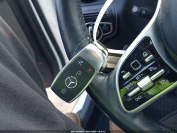 Mercedes GLC C253 2021 Mercedes-Benz GLC 300 4Matic 2021 2.0 Benzyna 255KM, zdjęcie 11