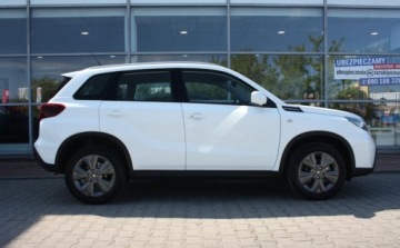 Suzuki 2026 Suzuki Vitara 2026 Premium 1,4 mild Hybrid 2WD 6MT Superior White 1.4, zdjęcie 6