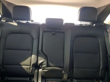 Ford Escape III 2024 Ford Escape 2.0 242 KM, 4x4, wersja PLATINUM, panorama, ACC, drobna szkoda, zdjęcie 9