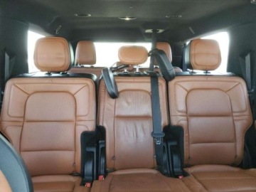 Lincoln Navigator III 2018 Lincoln Navigator 2018, 3.5L, 4x4, L RESERVE, od ubezpieczalni 3.5 Benzyna, zdjęcie 8