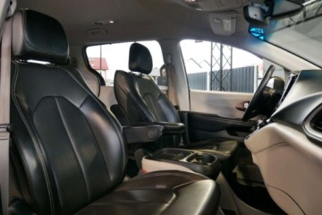 Chrysler Pacifica II 2020 Chrysler Pacifica Touring L 3.6L Pentastar V6 287KM StowN Go S Kamera 7os, zdjęcie 10