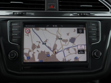 Volkswagen Tiguan I SUV Facelifting 2.0 TDI BlueMotion Technology 150KM 2016 VW Tiguan 2.0 TDI, Salon Polska, Serwis ASO, 4X4, zdjęcie 12