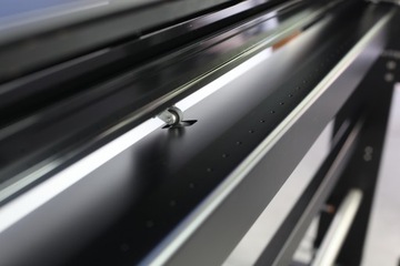 Широкоформатный плоттер InvenJet 1600C-2H