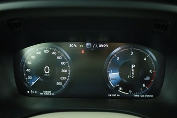 Volvo XC60 II Crossover D4 190KM 2017 Volvo XC60 D4 AWD, Salon Polska, Serwis ASO, zdjęcie 7
