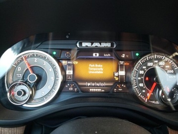  RAM 1500 Longhorn 2022 5.7l 5.7 Benzyna 395KM, zdjęcie 9