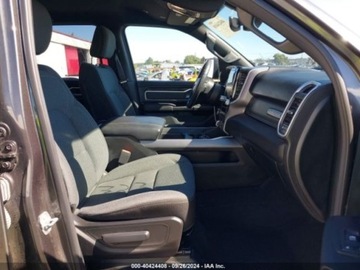  RAM 1500 2021r., Big Horn, od ubezpieczalni 5.7 Benzyna 395KM, zdjęcie 8