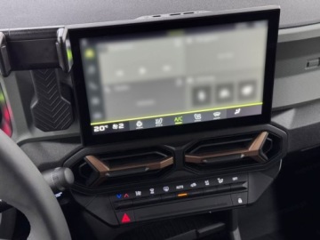 Dacia Duster III 2026 DACIA Duster Extreme MMT 1.8 Full Hybrid Suv 155KM 2026, zdjęcie 8