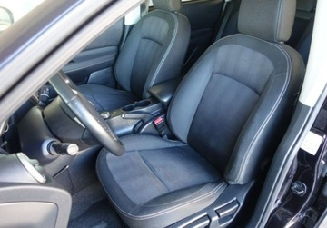 Nissan Qashqai I Crossover Facelifting  2.0 140KM 2012 Nissan Qashqai 2.0 Ben.140KM/4X4/Kamera, zdjęcie 14