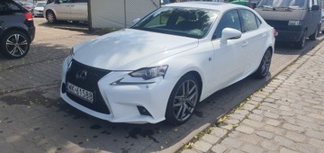 Lexus IS III 2015 LEXUS IS III (_E3_) 300h (AVE30_) 181 KM