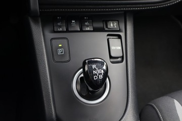 Toyota Auris II Hatchback 5d Facelifting 1.8 Hybrid 136KM 2015 Toyota Auris Hybrid, Salon Polska, Serwis ASO, zdjęcie 17