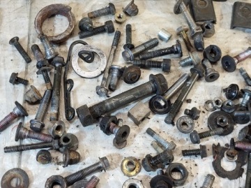 Болты для разборки Kawasaki ZR7 1999-2004r