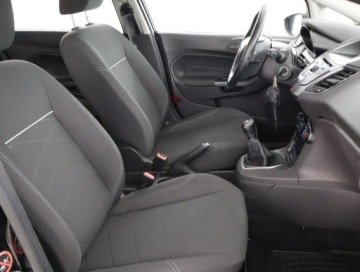 Ford Fiesta VII Hatchback 5d 1.25 Duratec 82KM 2013 Ford Fiesta 1.25, Klima, Podgrzewane siedzienia, zdjęcie 8